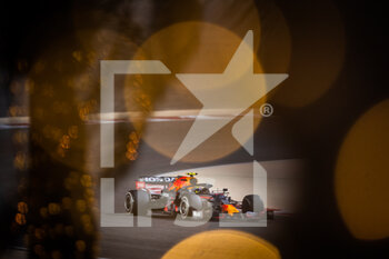2021-03-13 - 11 PEREZ Sergio (mex), Red Bull Racing Honda RB16B, action during the Formula 1 Pre-season testing 2020 from March 12 to 14, 2021 on the Bahrain International Circuit, in Sakhir, Bahrain - Photo DPPI - FORMULA 1 PRE-SEASON TESTING 2021 - FORMULA 1 - MOTORS