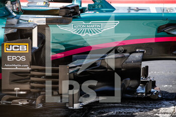 2021-03-14 - Aston Martin F1 AMR21, mechanical detail of the barge board and floor during the Formula 1 Pre-season testing 2021 from March 12 to 14, 2021 on the Bahrain International Circuit, in Sakhir, Bahrain - Photo Florent Gooden / DPPI - FORMULA 1 PRE-SEASON TESTING 2021 - FORMULA 1 - MOTORS