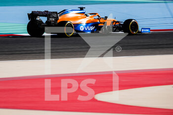 2021-03-14 - 04 NORRIS Lando (gbr), McLaren MCL35M, action during the Formula 1 Pre-season testing 2020 from March 12 to 14, 2021 on the Bahrain International Circuit, in Sakhir, Bahrain - Photo Antonin Vincent / DPPI - FORMULA 1 PRE-SEASON TESTING 2021 - FORMULA 1 - MOTORS