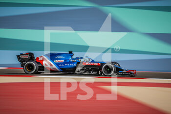 2021-03-26 - ALONSO Fernando (spa), Alpine F1 A521, action during Formula 1 Gulf Air Bahrain Grand Prix 2021 from March 26 to 28, 2021 on the Bahrain International Circuit, in Sakhir, Bahrain - Photo Frédéric Le Floc?h / DPPI - FORMULA 1 GULF AIR BAHRAIN GRAND PRIX 2021 - FORMULA 1 - MOTORS
