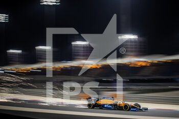 2021-03-27 - NORRIS Lando (gbr), McLaren MCL35M, action during Formula 1 Gulf Air Bahrain Grand Prix 2021 from March 26 to 28, 2021 on the Bahrain International Circuit, in Sakhir, Bahrain - Photo Frédéric Le Floc?h / DPPI - FORMULA 1 GULF AIR BAHRAIN GRAND PRIX 2021 - FORMULA 1 - MOTORS