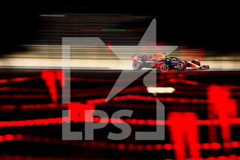 2021-03-27 - 33 VERSTAPPEN Max (nld), Red Bull Racing Honda RB16B, action during Formula 1 Gulf Air Bahrain Grand Prix 2021 from March 26 to 28, 2021 on the Bahrain International Circuit, in Sakhir, Bahrain - Photo DPPI - FORMULA 1 GULF AIR BAHRAIN GRAND PRIX 2021 - FORMULA 1 - MOTORS