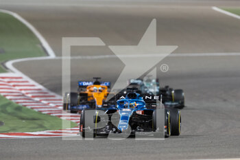 2021-03-28 - 14 ALONSO Fernando (spa), Alpine F1 A521, action during Formula 1 Gulf Air Bahrain Grand Prix 2021 from March 26 to 28, 2021 on the Bahrain International Circuit, in Sakhir, Bahrain - Photo Frédéric Le Floc?h / DPPI - FORMULA 1 GULF AIR BAHRAIN GRAND PRIX 2021 - FORMULA 1 - MOTORS
