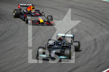 2021-05-02 - 77 BOTTAS Valtteri (fin), Mercedes AMG F1 GP W12 E Performance, action and 33 VERSTAPPEN Max (nld), Red Bull Racing Honda RB16B, during the Formula 1 Heineken Grande Prémio de Portugal 2021 from April 30 to May 2, 2021 on the Algarve International Circuit, in Portimao, Portugal - Photo Xavi Bonilla / DPPI - FORMULA 1 HEINEKEN GRANDE PREMIO DE PORTUGAL 2021 - FORMULA 1 - MOTORS