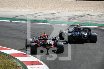 2021-05-02 - 33 VERSTAPPEN Max (nld), Red Bull Racing Honda RB16B, action with 77 BOTTAS Valtteri (fin), Mercedes AMG F1 GP W12 E Performance during the Formula 1 Heineken Grande Prémio de Portugal 2021 from April 30 to May 2, 2021 on the Algarve International Circuit, in Portimao, Portugal - Photo Xavi Bonilla / DPPI - FORMULA 1 HEINEKEN GRANDE PREMIO DE PORTUGAL 2021 - FORMULA 1 - MOTORS