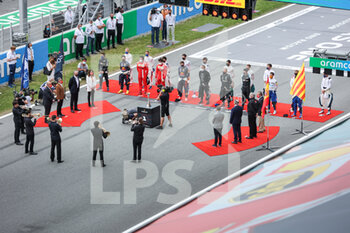 2021-05-09 - national anthem starting grid, grille de depart, during the Formula 1 Aramco Gran Premio De Espana 2021 from May 07 to 10, 2021 on the Circuit de Barcelona-Catalunya, in Montmelo, near Barcelona, Spain - Photo Antonin Vincent / DPPI - FORMULA 1 ARAMCO GRAN PREMIO DE ESPANA 2021 - FORMULA 1 - MOTORS