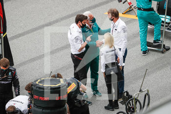 2021-05-09 - STROLL Lawrence (can), Aston Martin F1 owner, WOLFF Toto (aut), Team Principal & CEO Mercedes AMG F1 GP, RATCLIFFE Jim, INEOS CEO and Mercedes co-owner, portrait starting grid, grille de depart, during the Formula 1 Aramco Gran Premio De Espana 2021 from May 07 to 10, 2021 on the Circuit de Barcelona-Catalunya, in Montmelo, near Barcelona, Spain - Photo Antonin Vincent / DPPI - FORMULA 1 ARAMCO GRAN PREMIO DE ESPANA 2021 - FORMULA 1 - MOTORS