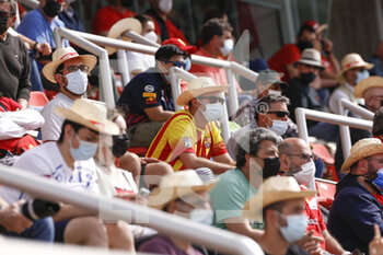 2021-05-09 - spectators, fans during the Formula 1 Aramco Gran Premio De Espana 2021 from May 07 to 10, 2021 on the Circuit de Barcelona-Catalunya, in Montmelo, near Barcelona, Spain - Photo DPPI - FORMULA 1 ARAMCO GRAN PREMIO DE ESPANA 2021 - FORMULA 1 - MOTORS