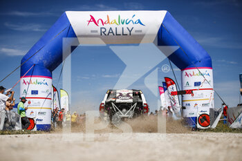 2021-05-15 - 200 Al-Attiyah Nasser (qat), Baumel Matthieu (and), Nasser Racing, Toyota Hilux Overdrive, action during the 2021 Andalucia Rally, from May 12 to 16, 2021 around Villamartin, Spain - Photo Xavi Bonilla / DPPI - 2021 ANDALUCIA RALLY - FORMULA 1 - MOTORS