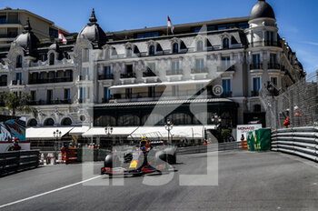 2021-05-19 - 11 PEREZ Sergio (mex), Red Bull Racing Honda RB16B, action during the 2021 Formula One World Championship, Grand Prix of Monaco from on May 20 to 23 in Monaco - Photo Florent Gooden / DPPI - 2021 FORMULA ONE WORLD CHAMPIONSHIP, GRAND PRIX OF MONACO - FORMULA 1 - MOTORS