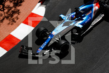 2021-05-19 - 14 ALONSO Fernando (spa), Alpine F1 A521, action crash, accident, front wing damaged during the 2021 Formula One World Championship, Grand Prix of Monaco from on May 20 to 23 in Monaco - Photo Florent Gooden / DPPI - 2021 FORMULA ONE WORLD CHAMPIONSHIP, GRAND PRIX OF MONACO - FORMULA 1 - MOTORS