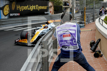 2021-05-22 - Photographer in action during the 2021 Formula One World Championship, Grand Prix of Monaco from on May 20 to 23 in Monaco - Photo DPPI - 2021 FORMULA ONE WORLD CHAMPIONSHIP, GRAND PRIX OF MONACO - FORMULA 1 - MOTORS