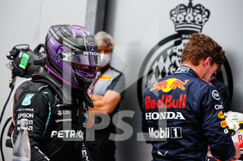 2021-05-22 - HAMILTON Lewis (gbr), Mercedes AMG F1 GP W12 E Performance, VERSTAPPEN Max (ned), Red Bull Racing Honda RB16B, portrait during the 2021 Formula One World Championship, Grand Prix of Monaco from on May 20 to 23 in Monaco - Photo Florent Gooden / DPPI - 2021 FORMULA ONE WORLD CHAMPIONSHIP, GRAND PRIX OF MONACO - FORMULA 1 - MOTORS