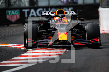 2021-05-23 - VERSTAPPEN Max (ned), Red Bull Racing Honda RB16B, action during the 2021 Formula One World Championship, Grand Prix of Monaco from on May 20 to 23 in Monaco - Photo Florent Gooden / DPPI - 2021 FORMULA ONE WORLD CHAMPIONSHIP, GRAND PRIX OF MONACO - FORMULA 1 - MOTORS