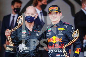 2021-05-23 - podium NEWEY Adrian, Chief Technical Officer of Red Bull Racing, VERSTAPPEN Max (ned), Red Bull Racing Honda RB16B, portrait during the 2021 Formula One World Championship, Grand Prix of Monaco from on May 20 to 23 in Monaco - Photo Antonin Vincent / DPPI - 2021 FORMULA ONE WORLD CHAMPIONSHIP, GRAND PRIX OF MONACO - FORMULA 1 - MOTORS