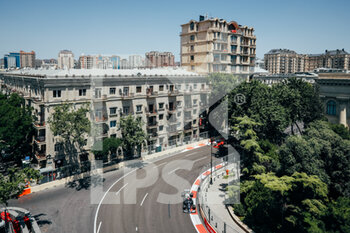2021-06-04 - 10 GASLY Pierre (fra), Scuderia AlphaTauri Honda AT02, action during the Formula 1 Azerbaijan Grand Prix 2021 from June 04 to 06, 2021 on the Baku City Circuit, in Baku, Azerbaijan - Photo Antonin Vincent / DPPI - FORMULA 1 AZERBAIJAN GRAND PRIX 2021 - FORMULA 1 - MOTORS