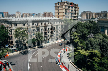 2021-06-04 - 63 RUSSELL George (gbr), Williams Racing F1 FW43B, action during the Formula 1 Azerbaijan Grand Prix 2021 from June 04 to 06, 2021 on the Baku City Circuit, in Baku, Azerbaijan - Photo Antonin Vincent / DPPI - FORMULA 1 AZERBAIJAN GRAND PRIX 2021 - FORMULA 1 - MOTORS