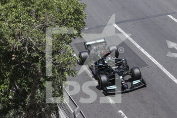 2021-06-05 - 44 HAMILTON Lewis (gbr), Mercedes AMG F1 GP W12 E Performance, action during the Formula 1 Azerbaijan Grand Prix 2021 from June 04 to 06, 2021 on the Baku City Circuit, in Baku, Azerbaijan - Photo DPPI - FORMULA 1 AZERBAIJAN GRAND PRIX 2021 - FORMULA 1 - MOTORS