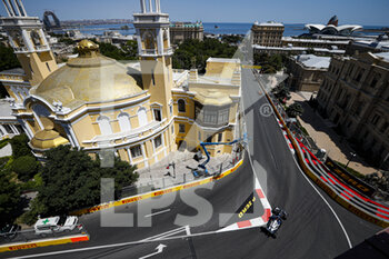 2021-06-05 - 10 GASLY Pierre (fra), Scuderia AlphaTauri Honda AT02, action during the Formula 1 Azerbaijan Grand Prix 2021 from June 04 to 06, 2021 on the Baku City Circuit, in Baku, Azerbaijan - Photo Antonin Vincent / DPPI - FORMULA 1 AZERBAIJAN GRAND PRIX 2021 - FORMULA 1 - MOTORS