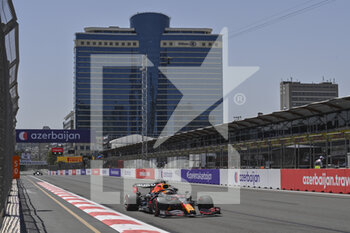 2021-06-06 - 33 VERSTAPPEN Max (nld), Red Bull Racing Honda RB16B, action during the Formula 1 Azerbaijan Grand Prix 2021 from June 04 to 06, 2021 on the Baku City Circuit, in Baku, Azerbaijan - Photo DPPI - FORMULA 1 AZERBAIJAN GRAND PRIX 2021 - FORMULA 1 - MOTORS