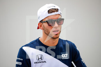 2021-06-17 - GASLY Pierre (fra), Scuderia AlphaTauri Honda AT02, portrait during the Formula 1 Emirates Grand Prix de France 2021, 7th round of the 2021 FIA Formula One World Championship from June 18 to 20, 2021 on the Circuit Paul Ricard, in Le Castellet, France - Photo Florent Gooden / DPPI - FORMULA 1 EMIRATES GRAND PRIX DE FRANCE 2021 - FORMULA 1 - MOTORS