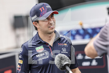 2021-06-17 - PEREZ Sergio (mex), Red Bull Racing Honda RB16B, portrait during the Formula 1 Emirates Grand Prix de France 2021, 7th round of the 2021 FIA Formula One World Championship from June 18 to 20, 2021 on the Circuit Paul Ricard, in Le Castellet, France - Photo Marc de Mattia / DPPI - FORMULA 1 EMIRATES GRAND PRIX DE FRANCE 2021 - FORMULA 1 - MOTORS