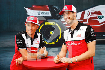 2021-06-17 - RAIKKONEN Kimi (fin), Alfa Romeo Racing ORLEN C41, GIOVINAZZI Antonio (ita), Alfa Romeo Racing ORLEN C41, portrait during the Formula 1 Emirates Grand Prix de France 2021, 7th round of the 2021 FIA Formula One World Championship from June 18 to 20, 2021 on the Circuit Paul Ricard, in Le Castellet, France - Photo Florent Gooden / DPPI - FORMULA 1 EMIRATES GRAND PRIX DE FRANCE 2021 - FORMULA 1 - MOTORS