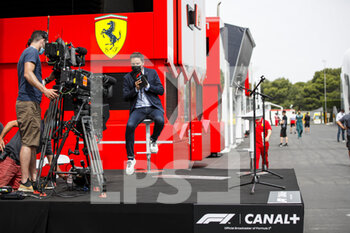 2021-06-19 - SENECAL Thomas (fr), chief editor Canal+, portrait during the Formula 1 Emirates Grand Prix de France 2021, 7th round of the 2021 FIA Formula One World Championship from June 18 to 20, 2021 on the Circuit Paul Ricard, in Le Castellet, France - Photo Florent Gooden / DPPI - FORMULA 1 EMIRATES GRAND PRIX DE FRANCE 2021 - FORMULA 1 - MOTORS