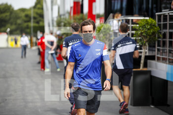 2021-06-19 - ALONSO Fernando (spa), Alpine F1 A521, portrait during the Formula 1 Emirates Grand Prix de France 2021, 7th round of the 2021 FIA Formula One World Championship from June 18 to 20, 2021 on the Circuit Paul Ricard, in Le Castellet, France - Photo Florent Gooden / DPPI - FORMULA 1 EMIRATES GRAND PRIX DE FRANCE 2021 - FORMULA 1 - MOTORS