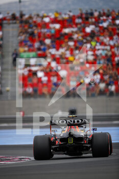 2021-06-19 - 11 PEREZ Sergio (mex), Red Bull Racing Honda RB16B, action during the Formula 1 Emirates Grand Prix de France 2021, 7th round of the 2021 FIA Formula One World Championship from June 18 to 20, 2021 on the Circuit Paul Ricard, in Le Castellet, France - Photo Antonin Vincent / DPPI - FORMULA 1 EMIRATES GRAND PRIX DE FRANCE 2021 - FORMULA 1 - MOTORS