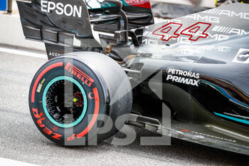 2021-06-19 - 44 HAMILTON Lewis (gbr), Mercedes AMG F1 GP W12 E Performance, close up on wheel and suspension during the Formula 1 Emirates Grand Prix de France 2021, 7th round of the 2021 FIA Formula One World Championship from June 18 to 20, 2021 on the Circuit Paul Ricard, in Le Castellet, France - Photo Florent Gooden / DPPI - FORMULA 1 EMIRATES GRAND PRIX DE FRANCE 2021 - FORMULA 1 - MOTORS