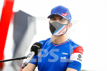 2021-06-19 - OCON Esteban (fra), Alpine F1 A521, Canal+ interview during the Formula 1 Emirates Grand Prix de France 2021, 7th round of the 2021 FIA Formula One World Championship from June 18 to 20, 2021 on the Circuit Paul Ricard, in Le Castellet, France - Photo Florent Gooden / DPPI - FORMULA 1 EMIRATES GRAND PRIX DE FRANCE 2021 - FORMULA 1 - MOTORS