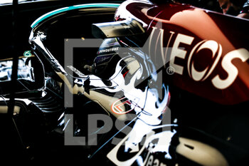 2021-06-20 - HAMILTON Lewis (gbr), Mercedes AMG F1 GP W12 E Performance, portrait during the Formula 1 Emirates Grand Prix de France 2021, 7th round of the 2021 FIA Formula One World Championship from June 18 to 20, 2021 on the Circuit Paul Ricard, in Le Castellet, France - Photo DPPI - FORMULA 1 EMIRATES GRAND PRIX DE FRANCE 2021 - FORMULA 1 - MOTORS