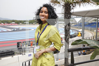 2021-06-20 - Miss France Clémence Botino during the Formula 1 Emirates Grand Prix de France 2021, 7th round of the 2021 FIA Formula One World Championship from June 18 to 20, 2021 on the Circuit Paul Ricard, in Le Castellet, France - Photo Paulo Maria / DPPI - FORMULA 1 EMIRATES GRAND PRIX DE FRANCE 2021 - FORMULA 1 - MOTORS