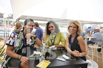 2021-06-20 - Miss France Clémence Botino with Sylvie Tellier during the Formula 1 Emirates Grand Prix de France 2021, 7th round of the 2021 FIA Formula One World Championship from June 18 to 20, 2021 on the Circuit Paul Ricard, in Le Castellet, France - Photo Paulo Maria / DPPI - FORMULA 1 EMIRATES GRAND PRIX DE FRANCE 2021 - FORMULA 1 - MOTORS