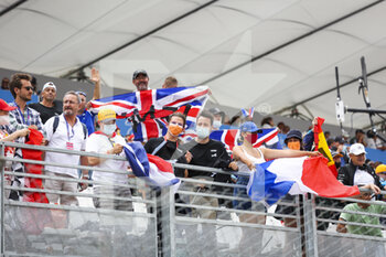 2021-06-20 - Fans during the Formula 1 Emirates Grand Prix de France 2021, 7th round of the 2021 FIA Formula One World Championship from June 18 to 20, 2021 on the Circuit Paul Ricard, in Le Castellet, France - Photo Antonin Vincent / DPPI - FORMULA 1 EMIRATES GRAND PRIX DE FRANCE 2021 - FORMULA 1 - MOTORS