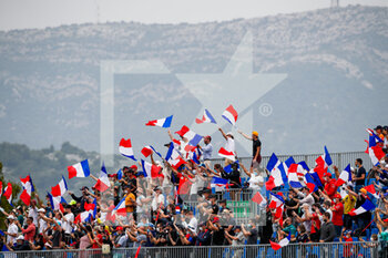 2021-06-20 - Fans in the grandstands during the Formula 1 Emirates Grand Prix de France 2021, 7th round of the 2021 FIA Formula One World Championship from June 18 to 20, 2021 on the Circuit Paul Ricard, in Le Castellet, France - Photo Florent Gooden / DPPI - FORMULA 1 EMIRATES GRAND PRIX DE FRANCE 2021 - FORMULA 1 - MOTORS