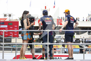 2021-06-20 - Laffite Margot, PEREZ Sergio (mex), Red Bull Racing Honda RB16B, VERSTAPPEN Max (ned), Red Bull Racing Honda RB16B during the Formula 1 Emirates Grand Prix de France 2021, 7th round of the 2021 FIA Formula One World Championship from June 18 to 20, 2021 on the Circuit Paul Ricard, in Le Castellet, France - Photo Antonin Vincent / DPPI - FORMULA 1 EMIRATES GRAND PRIX DE FRANCE 2021 - FORMULA 1 - MOTORS