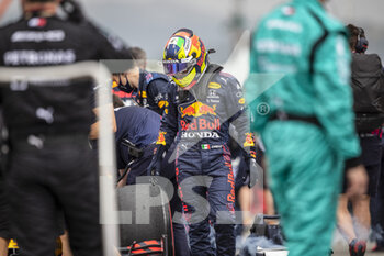 2021-06-20 - PEREZ Sergio (mex), Red Bull Racing Honda RB16B, portrait during the Formula 1 Emirates Grand Prix de France 2021, 7th round of the 2021 FIA Formula One World Championship from June 18 to 20, 2021 on the Circuit Paul Ricard, in Le Castellet, France - Photo Florent Gooden / DPPI - FORMULA 1 EMIRATES GRAND PRIX DE FRANCE 2021 - FORMULA 1 - MOTORS
