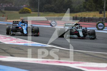 2021-06-20 - 14 ALONSO Fernando (spa), Alpine F1 A521, 05 VETTEL Sebastian (ger), Aston Martin F1 AMR21, action during the Formula 1 Emirates Grand Prix de France 2021, 7th round of the 2021 FIA Formula One World Championship from June 18 to 20, 2021 on the Circuit Paul Ricard, in Le Castellet, France - Photo Florent Gooden / DPPI - FORMULA 1 EMIRATES GRAND PRIX DE FRANCE 2021 - FORMULA 1 - MOTORS