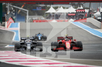 2021-06-20 - 10 GASLY Pierre (fra), Scuderia AlphaTauri Honda AT02, 55 SAINZ Carlos (spa), Scuderia Ferrari SF21, action during the Formula 1 Emirates Grand Prix de France 2021, 7th round of the 2021 FIA Formula One World Championship from June 18 to 20, 2021 on the Circuit Paul Ricard, in Le Castellet, France - Photo Antonin Vincent / DPPI - FORMULA 1 EMIRATES GRAND PRIX DE FRANCE 2021 - FORMULA 1 - MOTORS