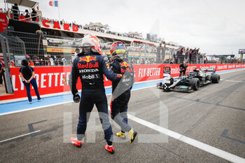 2021-06-20 - PEREZ Sergio (mex), Red Bull Racing Honda RB16B, VERSTAPPEN Max (ned), Red Bull Racing Honda RB16B, portrait during the Formula 1 Emirates Grand Prix de France 2021, 7th round of the 2021 FIA Formula One World Championship from June 18 to 20, 2021 on the Circuit Paul Ricard, in Le Castellet, France - Photo Antonin Vincent / DPPI - FORMULA 1 EMIRATES GRAND PRIX DE FRANCE 2021 - FORMULA 1 - MOTORS