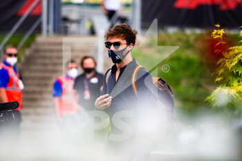 2021-06-25 - GASLY Pierre (fra), Scuderia AlphaTauri Honda AT02, portrait during the Formula 1 Grosser Preis Der Steiermark 2021, 2021 Styrian Grand Prix, 8th round of the 2021 FIA Formula One World Championship from June 25 to 27, 2021 on the Red Bull Ring, in Spielberg, Austria - Photo Joao Filipe / DPPI - FORMULA 1 GROSSER PREIS DER STEIERMARK 2021, 2021 STYRIAN GRAND PRIX - FORMULA 1 - MOTORS