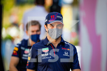 2021-06-25 - PEREZ Sergio (mex), Red Bull Racing Honda RB16B, portrait during the Formula 1 Grosser Preis Der Steiermark 2021, 2021 Styrian Grand Prix, 8th round of the 2021 FIA Formula One World Championship from June 25 to 27, 2021 on the Red Bull Ring, in Spielberg, Austria - Photo Florent Gooden / DPPI - FORMULA 1 GROSSER PREIS DER STEIERMARK 2021, 2021 STYRIAN GRAND PRIX - FORMULA 1 - MOTORS
