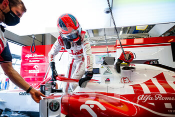 2021-06-25 - KUBICA Robert (pol), Reserve Driver of Alfa Romeo Racing ORLEN, portrait garage, box, during the Formula 1 Grosser Preis Der Steiermark 2021, 2021 Styrian Grand Prix, 8th round of the 2021 FIA Formula One World Championship from June 25 to 27, 2021 on the Red Bull Ring, in Spielberg, Austria - Photo Florent Gooden / DPPI - FORMULA 1 GROSSER PREIS DER STEIERMARK 2021, 2021 STYRIAN GRAND PRIX - FORMULA 1 - MOTORS