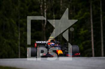 2021-06-26 - 33 VERSTAPPEN Max (nld), Red Bull Racing Honda RB16B, action during the Formula 1 Grosser Preis Der Steiermark 2021, 2021 Styrian Grand Prix, 8th round of the 2021 FIA Formula One World Championship from June 25 to 27, 2021 on the Red Bull Ring, in Spielberg, Austria - Photo Joao Filipe / DPPI - FORMULA 1 GROSSER PREIS DER STEIERMARK 2021, 2021 STYRIAN GRAND PRIX - FORMULA 1 - MOTORS