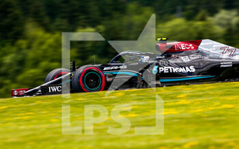 2021-06-26 - 77 BOTTAS Valtteri (fin), Mercedes AMG F1 GP W12 E Performance, action during the Formula 1 Grosser Preis Der Steiermark 2021, 2021 Styrian Grand Prix, 8th round of the 2021 FIA Formula One World Championship from June 25 to 27, 2021 on the Red Bull Ring, in Spielberg, Austria - Photo DPPI - FORMULA 1 GROSSER PREIS DER STEIERMARK 2021, 2021 STYRIAN GRAND PRIX - FORMULA 1 - MOTORS