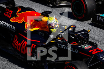 2021-06-26 - VERSTAPPEN Max (ned), Red Bull Racing Honda RB16B, portrait pole position during the Formula 1 Grosser Preis Der Steiermark 2021, 2021 Styrian Grand Prix, 8th round of the 2021 FIA Formula One World Championship from June 25 to 27, 2021 on the Red Bull Ring, in Spielberg, Austria - Photo Florent Gooden / DPPI - FORMULA 1 GROSSER PREIS DER STEIERMARK 2021, 2021 STYRIAN GRAND PRIX - FORMULA 1 - MOTORS