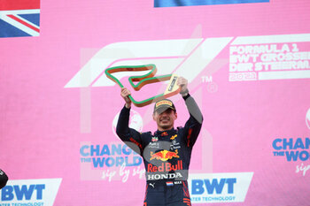 2021-06-27 - VERSTAPPEN Max (ned), Red Bull Racing Honda RB16B, portrait, podium during the Formula 1 Grosser Preis Der Steiermark 2021, 2021 Styrian Grand Prix, 8th round of the 2021 FIA Formula One World Championship from June 25 to 27, 2021 on the Red Bull Ring, in Spielberg, Austria - Photo Joao Filipe / DPPI - FORMULA 1 GROSSER PREIS DER STEIERMARK 2021, 2021 STYRIAN GRAND PRIX - FORMULA 1 - MOTORS