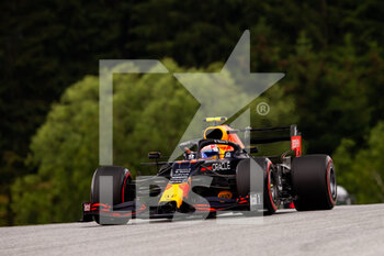 2021-07-02 - 11 PEREZ Sergio (mex), Red Bull Racing Honda RB16B, action during the Formula 1 Grosser Preis Von Osterreich 2021, 2021 Austrian Grand Prix, 9th round of the 2021 FIA Formula One World Championship from July 2 to 4, 2021 on the Red Bull Ring, in Spielberg, Austria - Photo Joao Filipe / DPPI - FORMULA 1 GROSSER PREIS VON OSTERREICH 2021, 2021 AUSTRIAN GRAND PRIX - FORMULA 1 - MOTORS